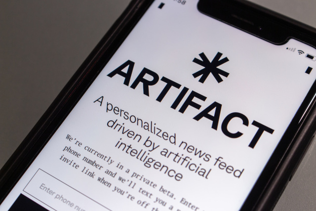 Artifact News App